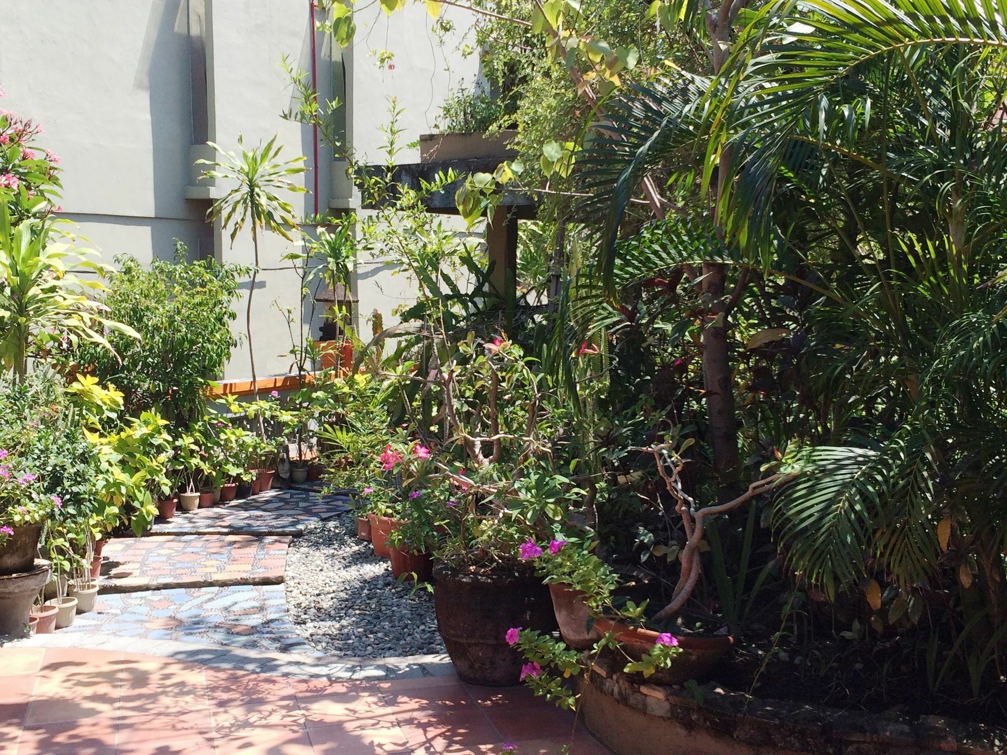 Sri Ratu Hotel Legian Exterior foto